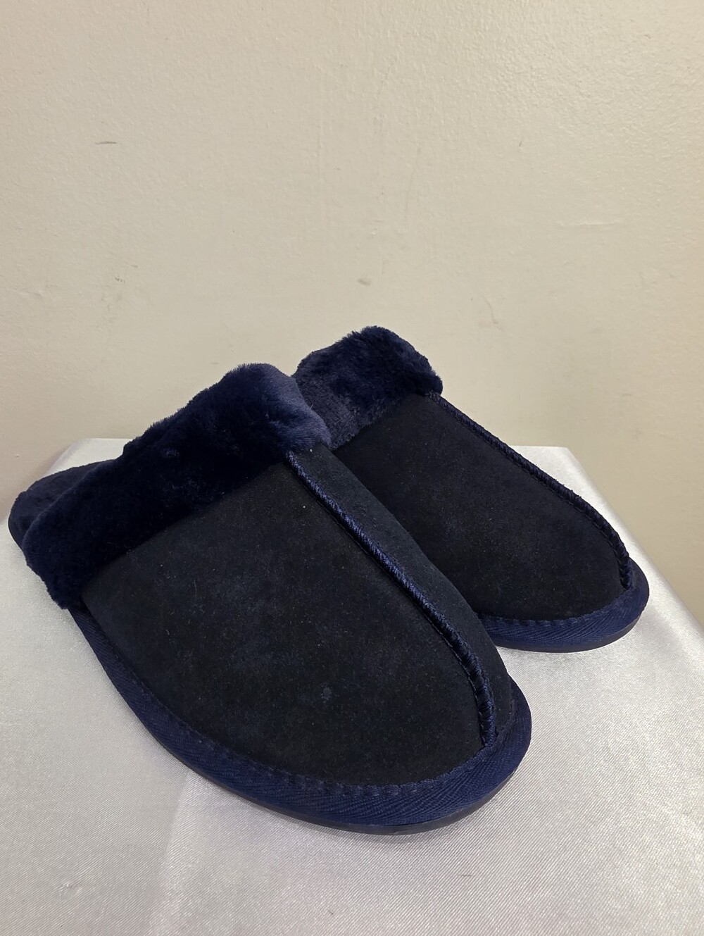 Simons Navy Faux-Fur Slip-On Slippers